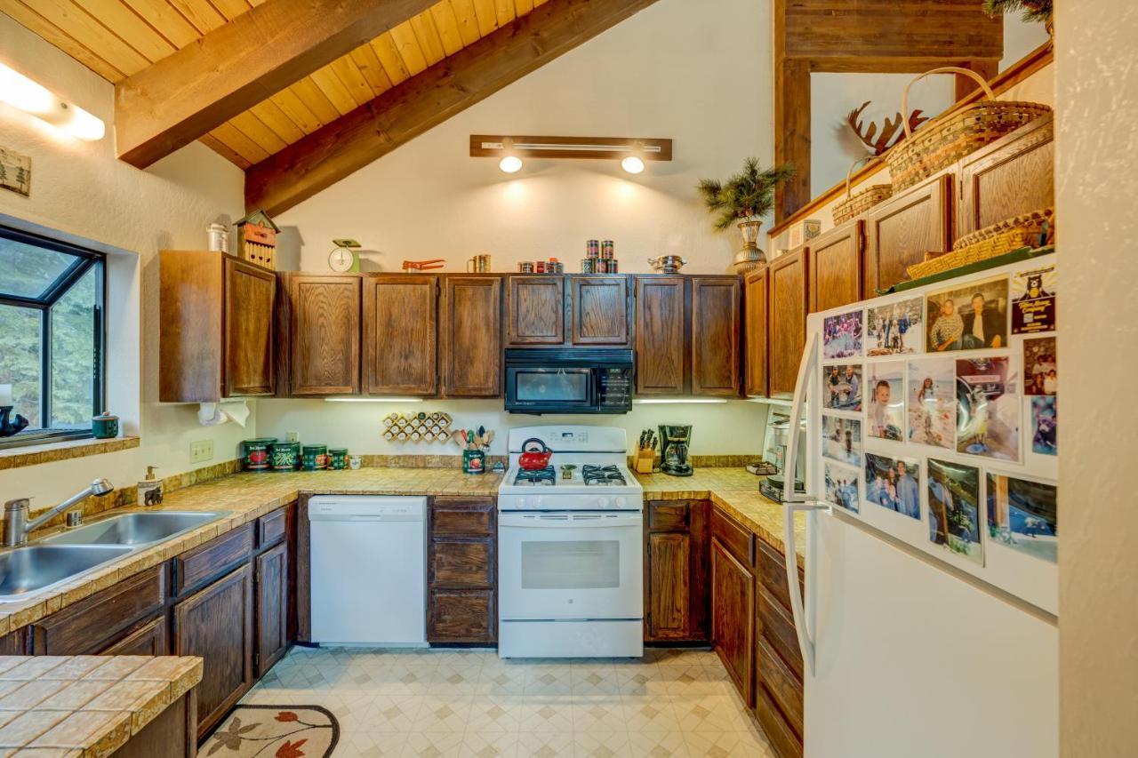 Grizzly Cabin Truckee Exterior photo